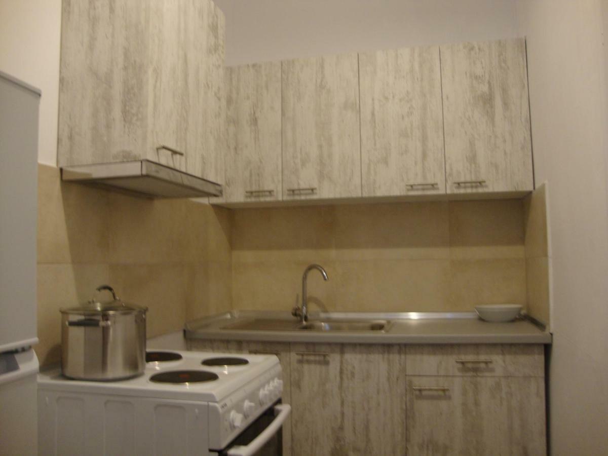 Maria Apartments Неа-Карвали Экстерьер фото
